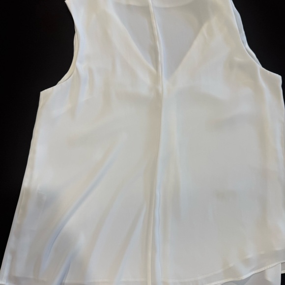 White House Black Market V-Neck White Blouse - Picture 3 of 3